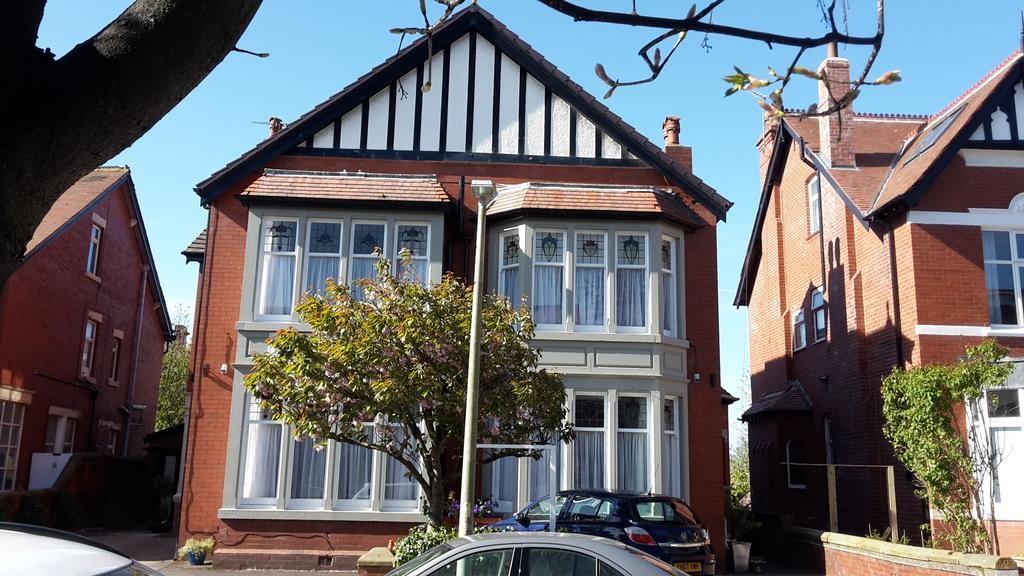 The Breverton Lytham St Annes Exterior foto